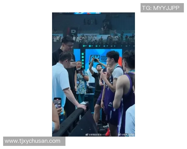 姚明亲临印度篮球盛会助力当地青少年运动发展与交流 姚明亲临印度篮球盛会助力当地青少年运动发展与交流